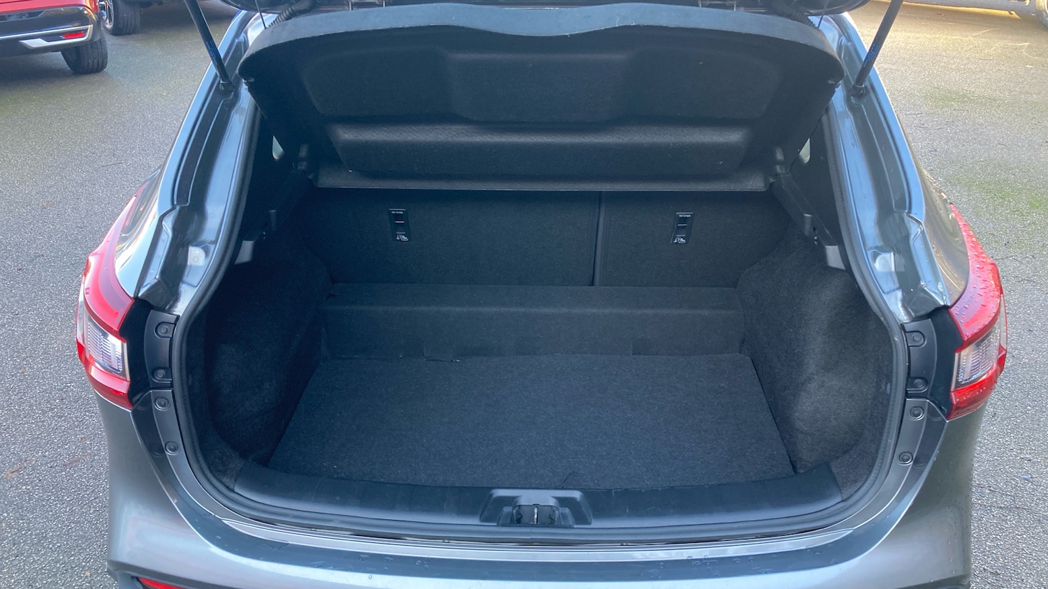 Used Nissan Qashqai 2020 for sale - 77168430: Photo 4