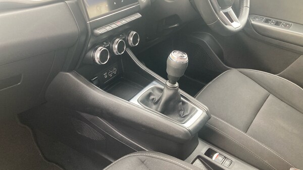 Used Renault Captur 2020 for sale - 76131215: Photo 13