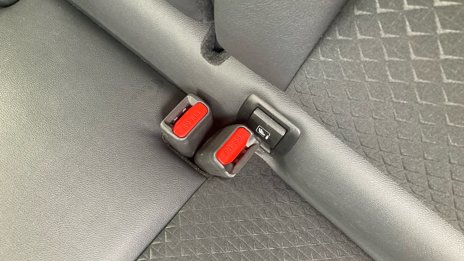 Used Nissan Juke 2024 for sale - 76194743: Photo 17