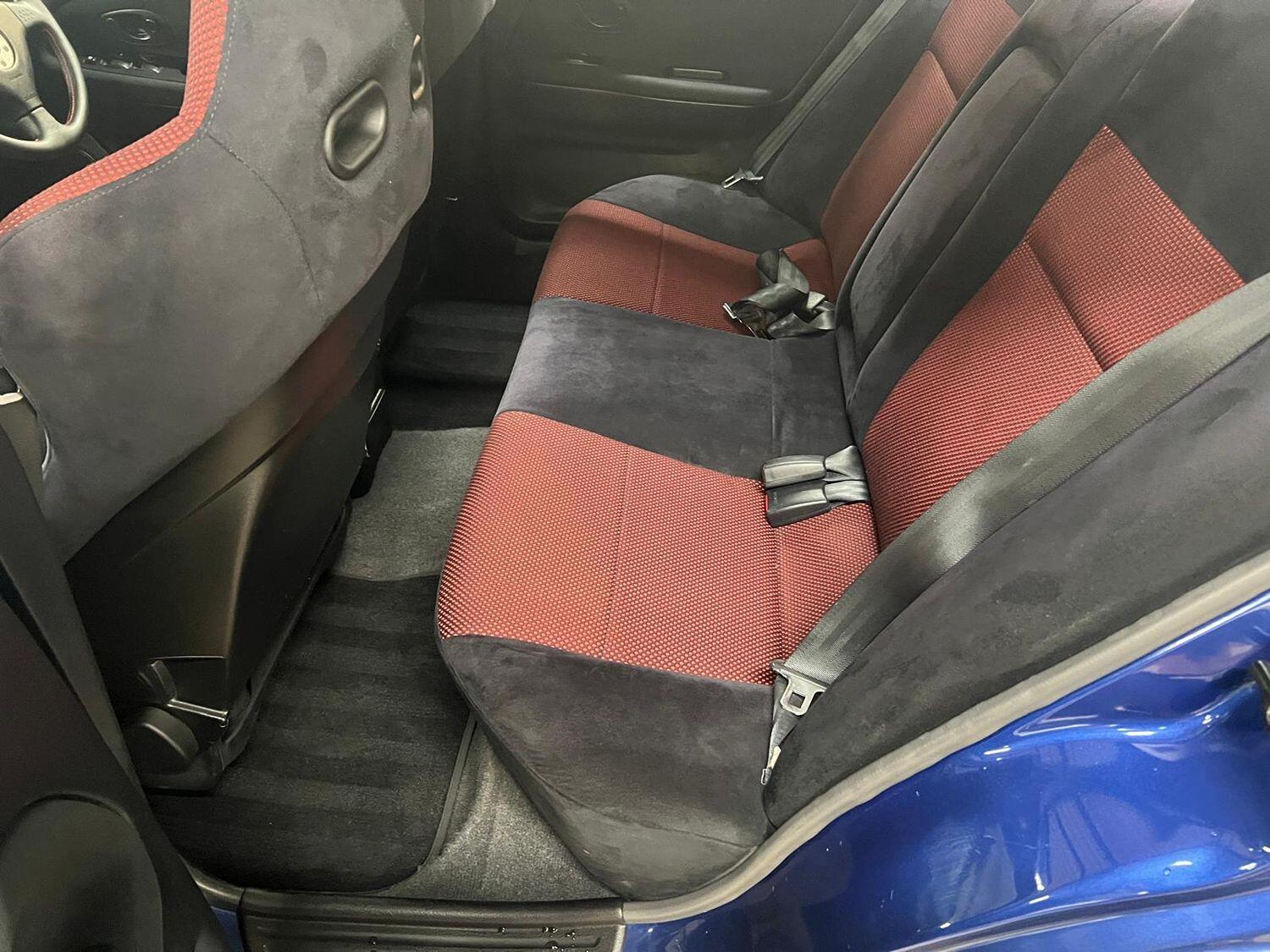 Used Mitsubishi Lancer 2001 for sale - 76794390: Photo 18