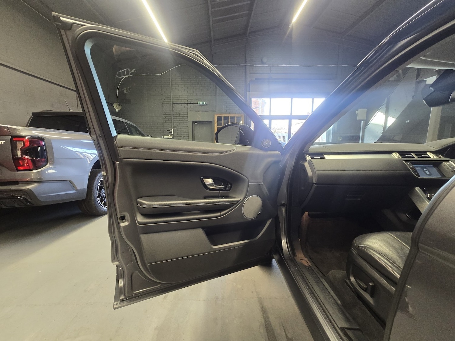 Used Land Rover Range Rover Evoque 2016 for sale - 77830138: Photo 26