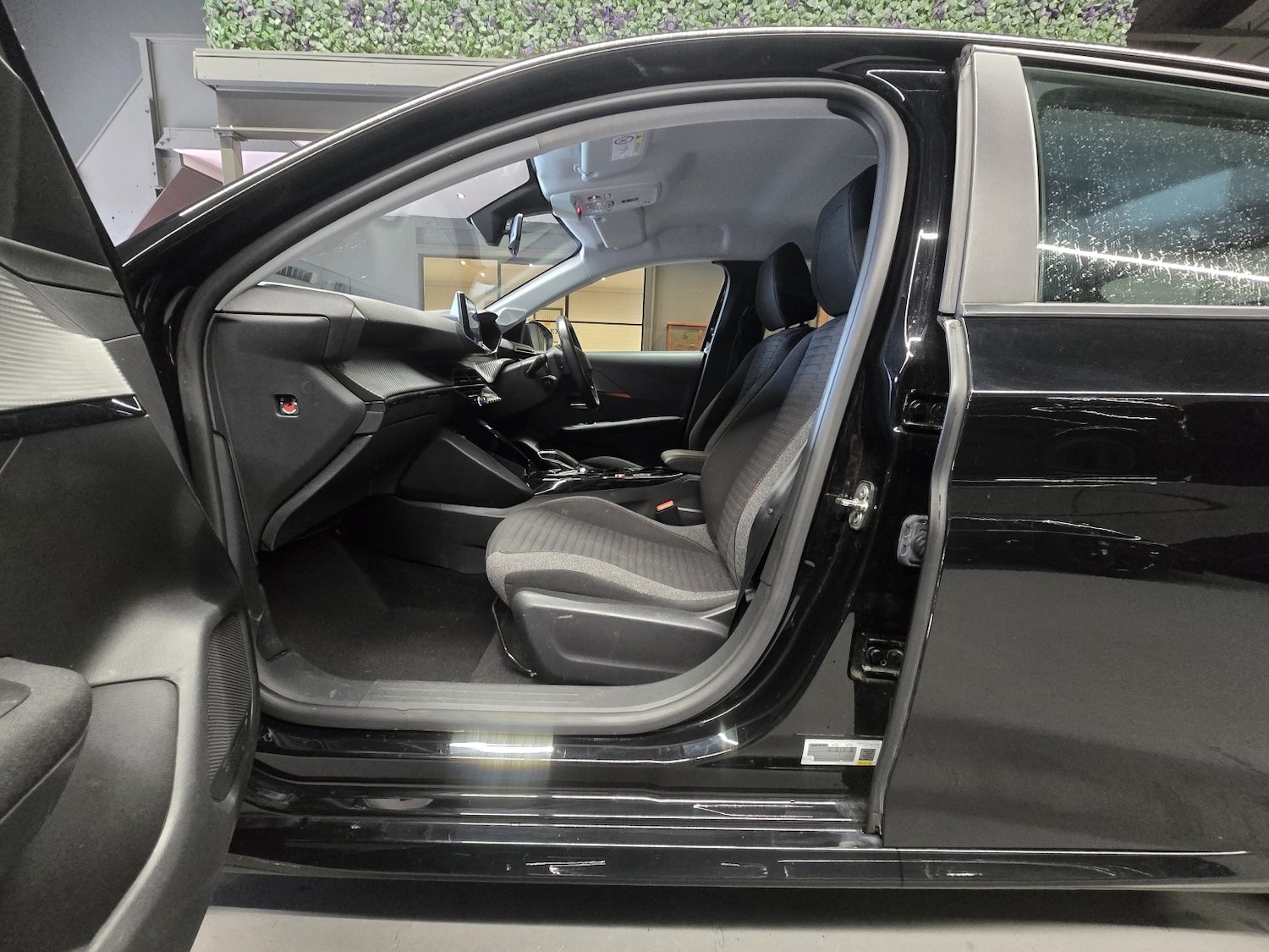 Used Peugeot 208 2020 for sale - 78135067: Photo 24