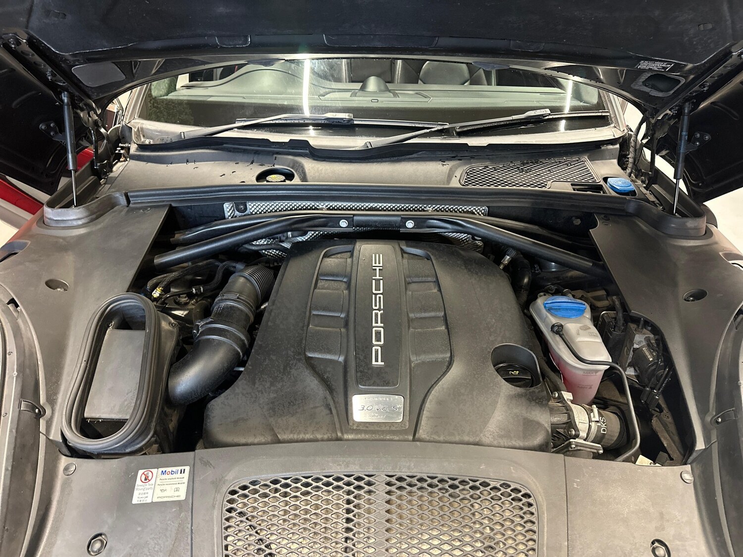 Used Porsche Macan 2014 for sale - 76618686: Photo 17