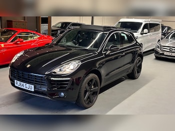 Porsche - Macan