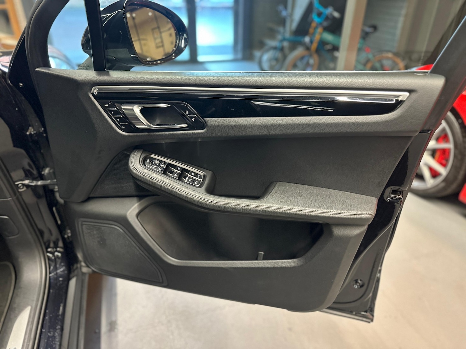 Used Porsche Macan 2014 for sale - 76618686: Photo 21