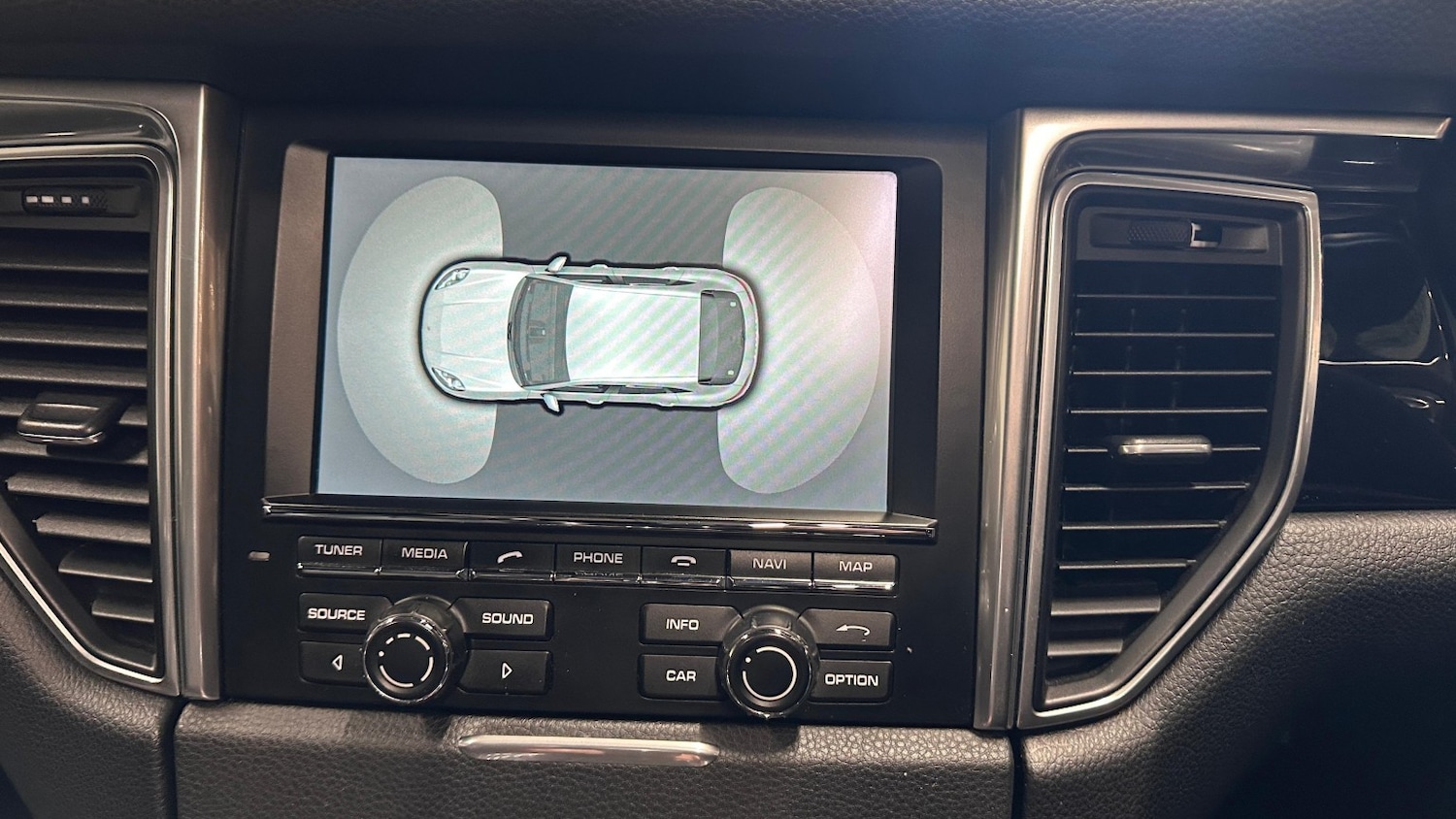 Used Porsche Macan 2014 for sale - 76618686: Photo 24