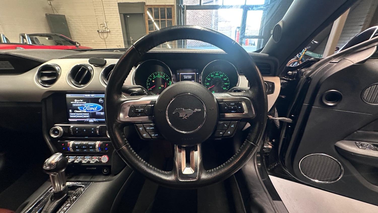 Used Ford Mustang 2016 for sale - 76605964: Photo 11