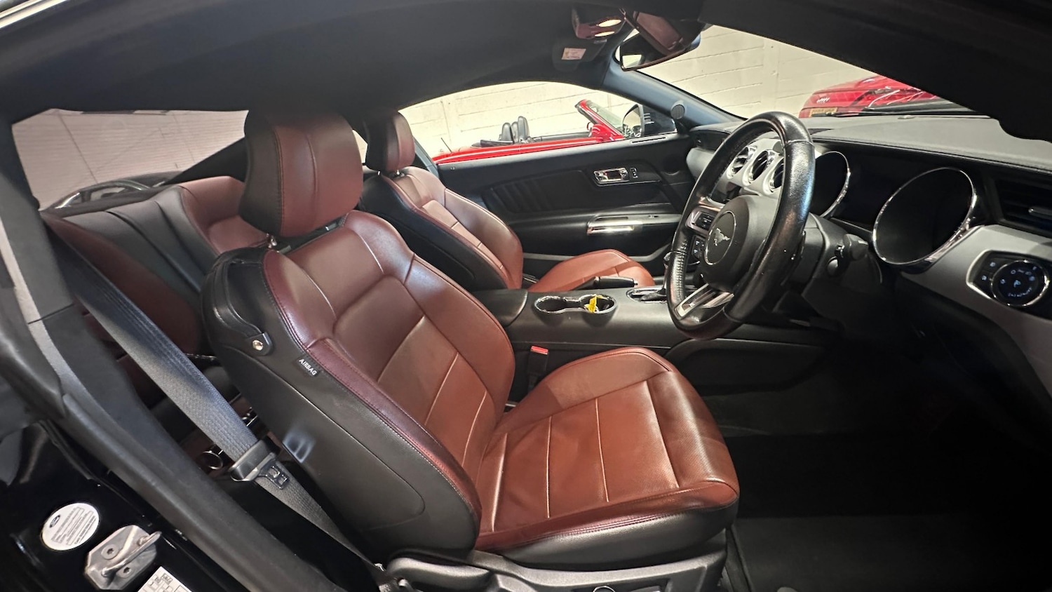 Used Ford Mustang 2016 for sale - 76605964: Photo 7