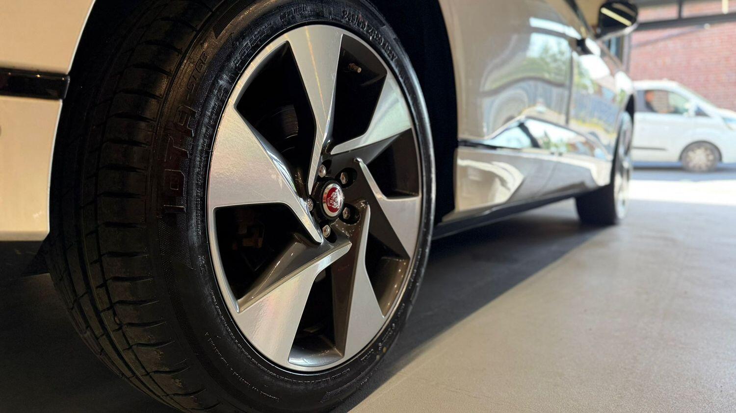 Used Jaguar I-Pace 2019 for sale - 76794398: Photo 14