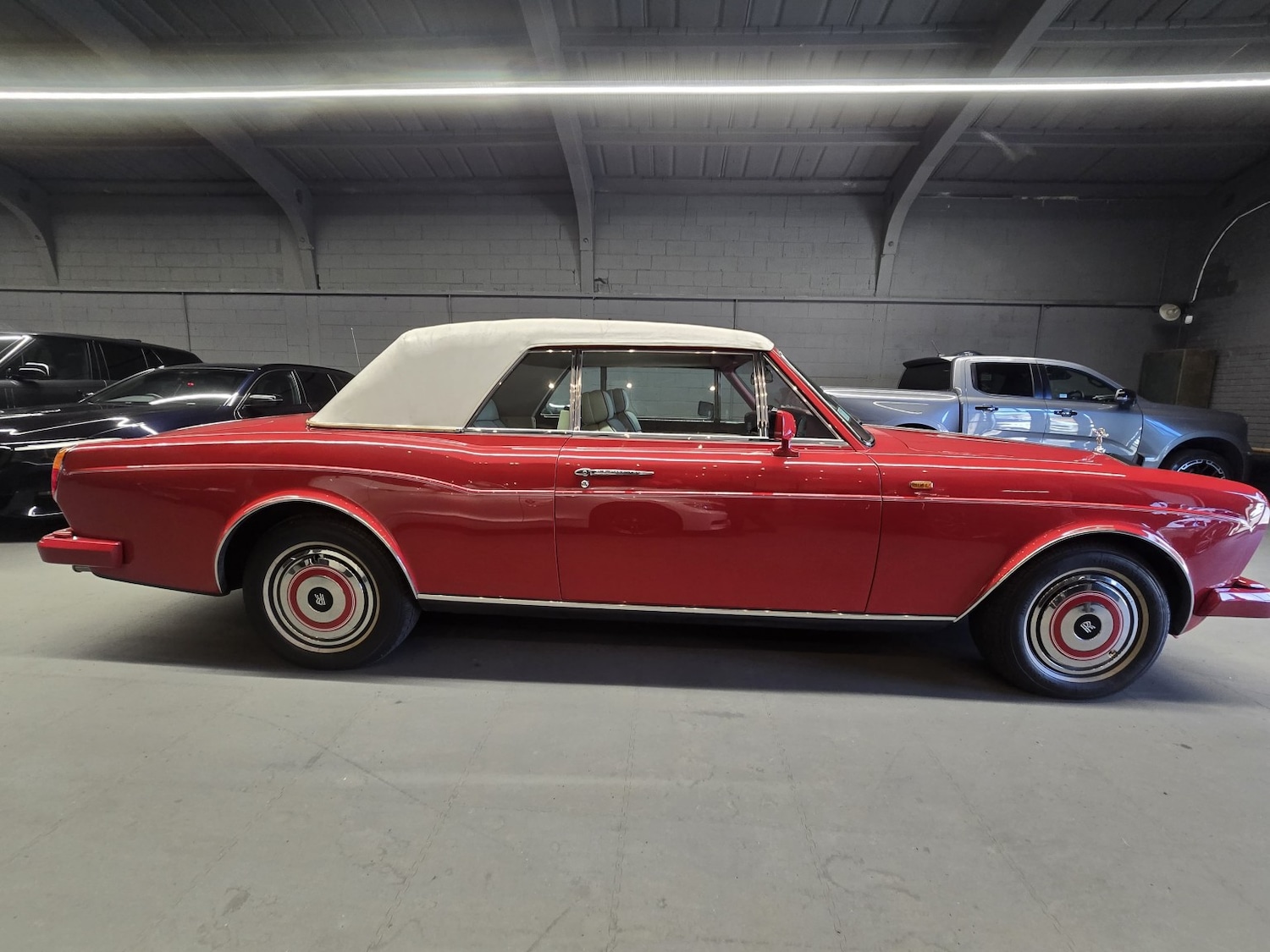 Used Rolls-Royce Corniche 1988 for sale - 77837024: Photo 12