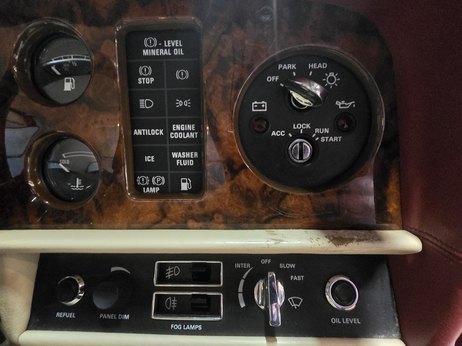 Used Rolls-Royce Corniche 1988 for sale - 77837024: Photo 19