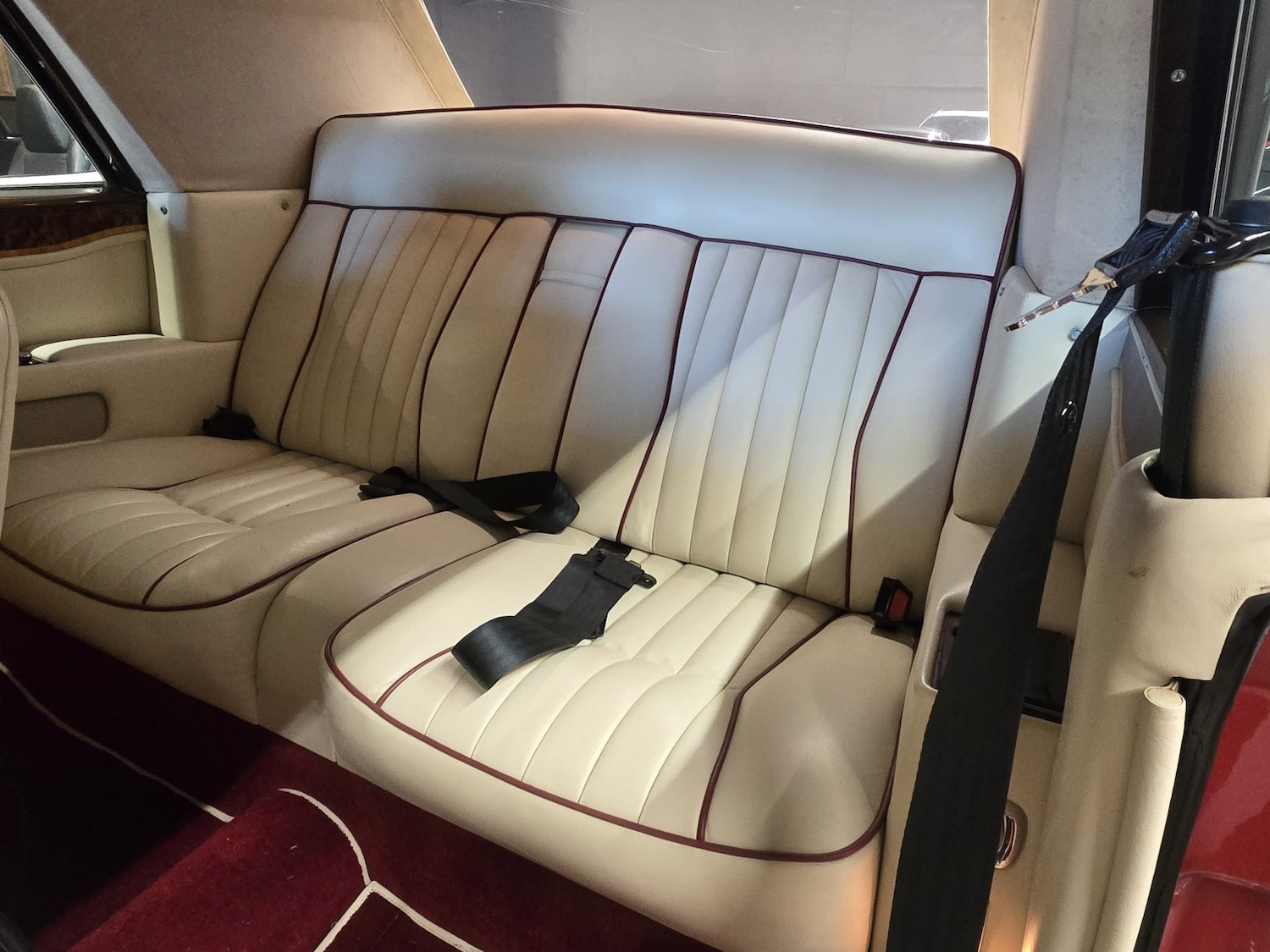 Used Rolls-Royce Corniche 1988 for sale - 77837024: Photo 27