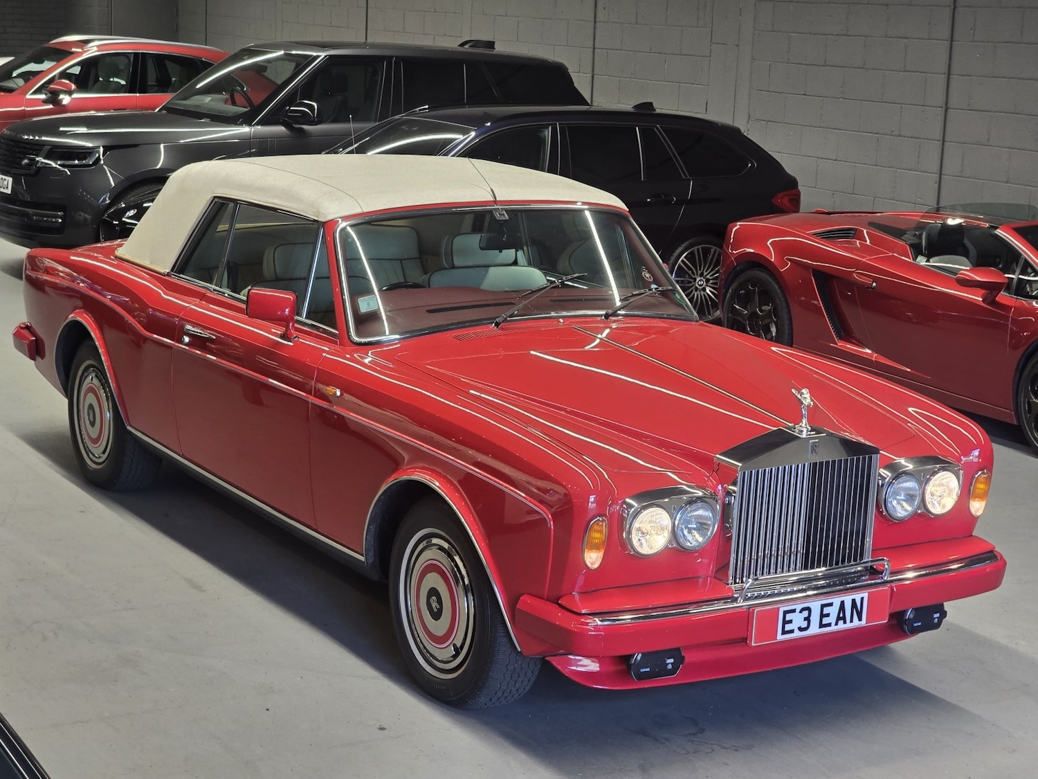 Used Rolls-Royce Corniche 1988 for sale - 77837024: Photo 3