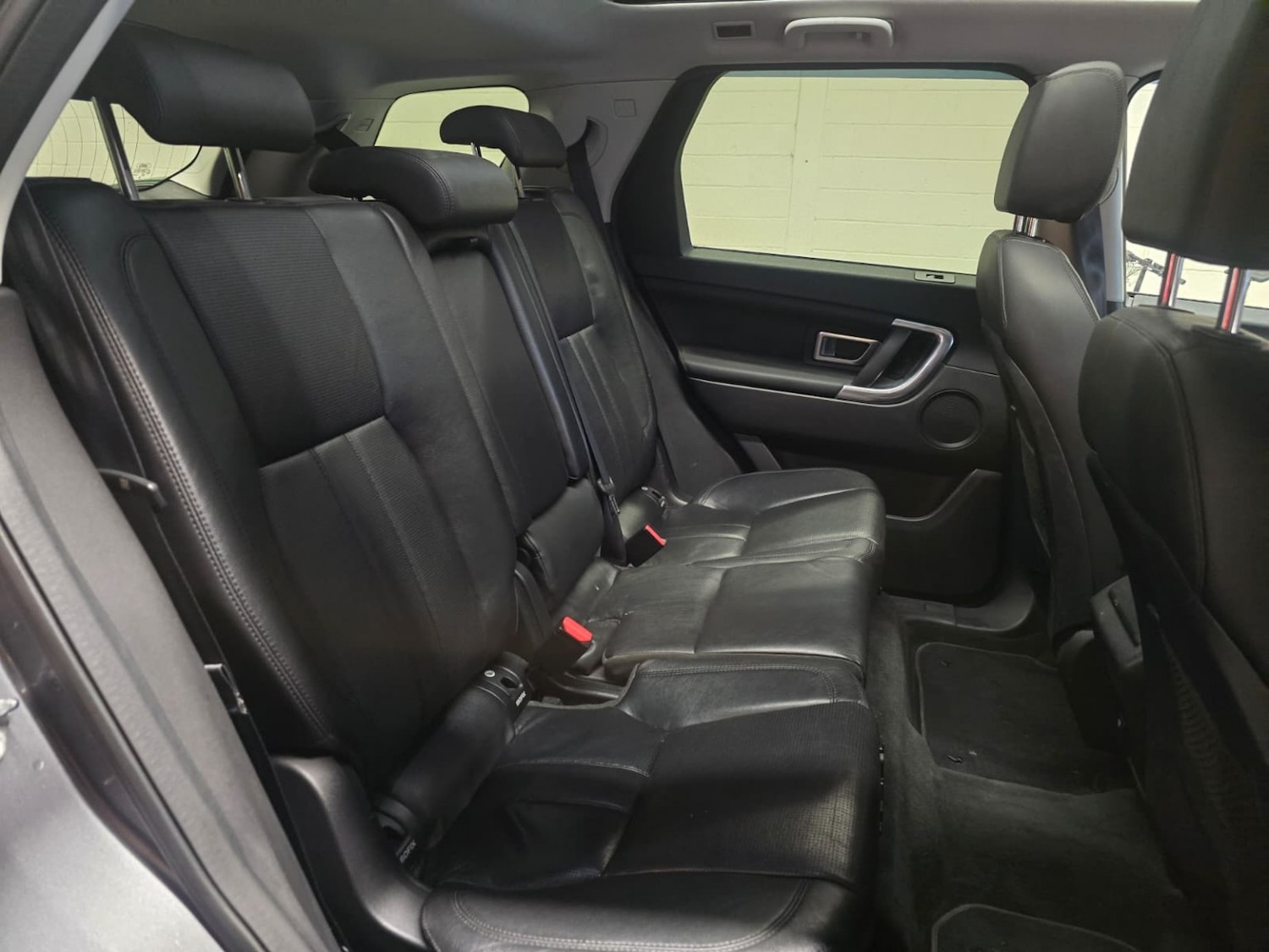 Used Land Rover Discovery Sport 2015 for sale - 76439862: Photo 19