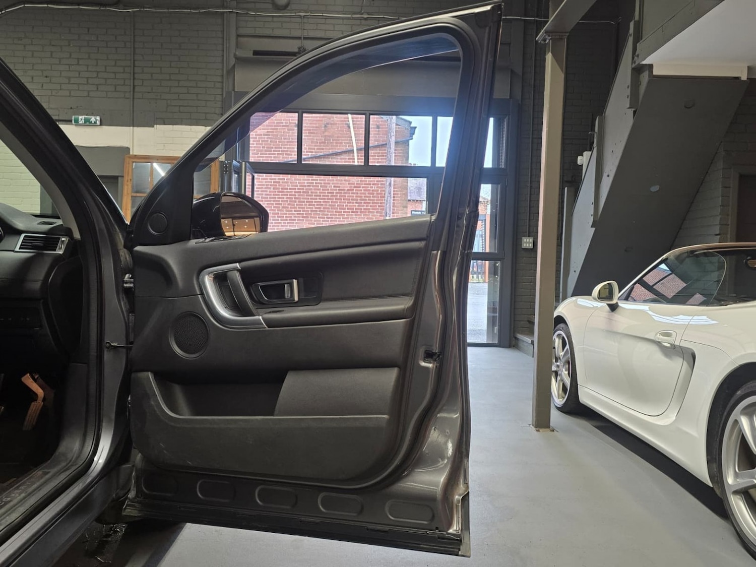 Used Land Rover Discovery Sport 2015 for sale - 76439862: Photo 9