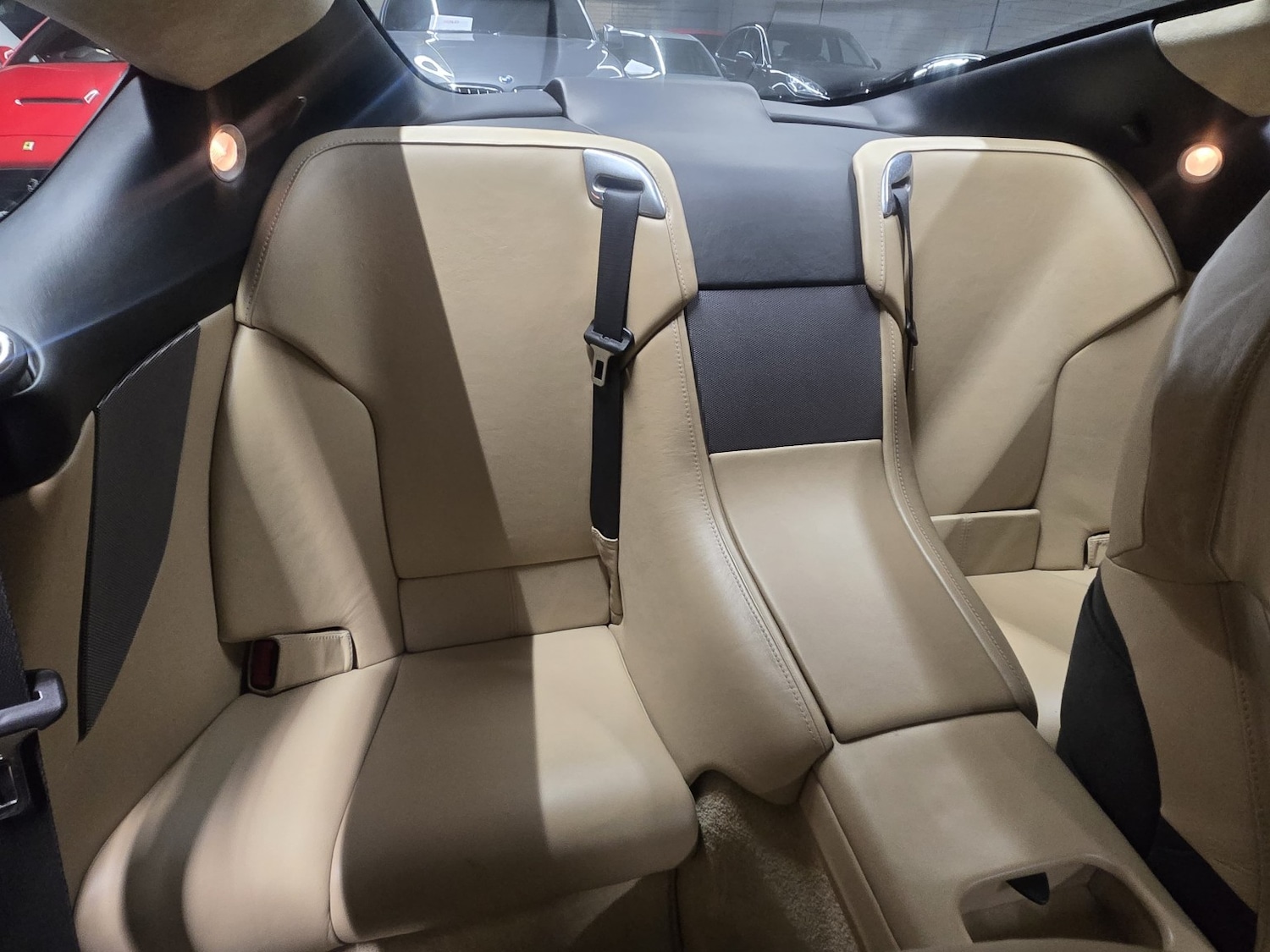 Used Aston Martin DB9 2006 for sale - 77289069: Photo 11