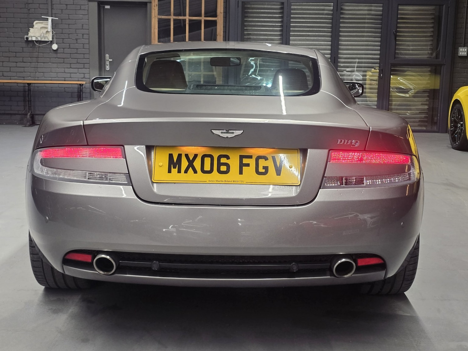 Used Aston Martin DB9 2006 for sale - 77289069: Photo 6