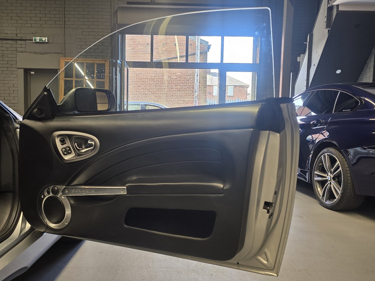 Used Aston Martin Vanquish 2007 for sale - 78143756: Photo 11