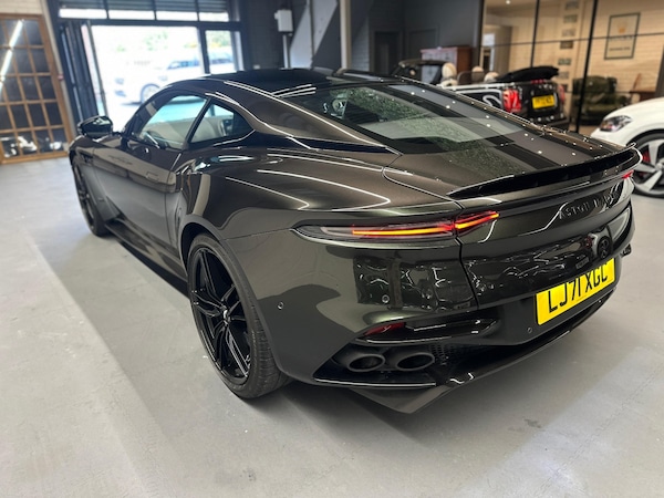 Used Aston Martin DBS 2021 for sale - 76253013: Photo 15