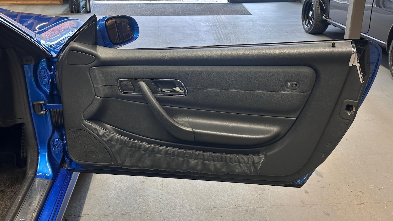 Used Mercedes-Benz SLK 2002 for sale - 77616360: Photo 25