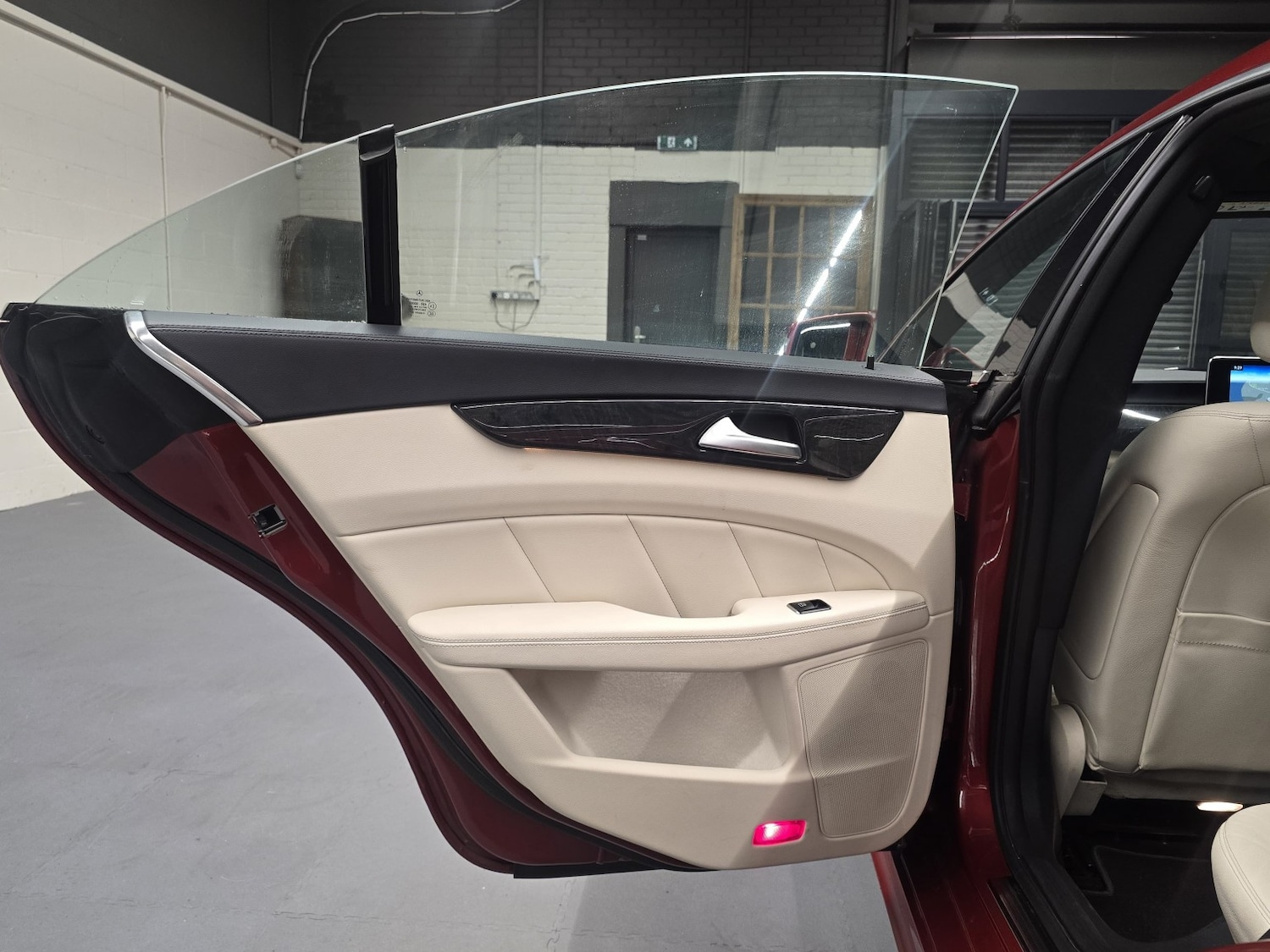 Used Mercedes-Benz CLS 2016 for sale - 76951124: Photo 22