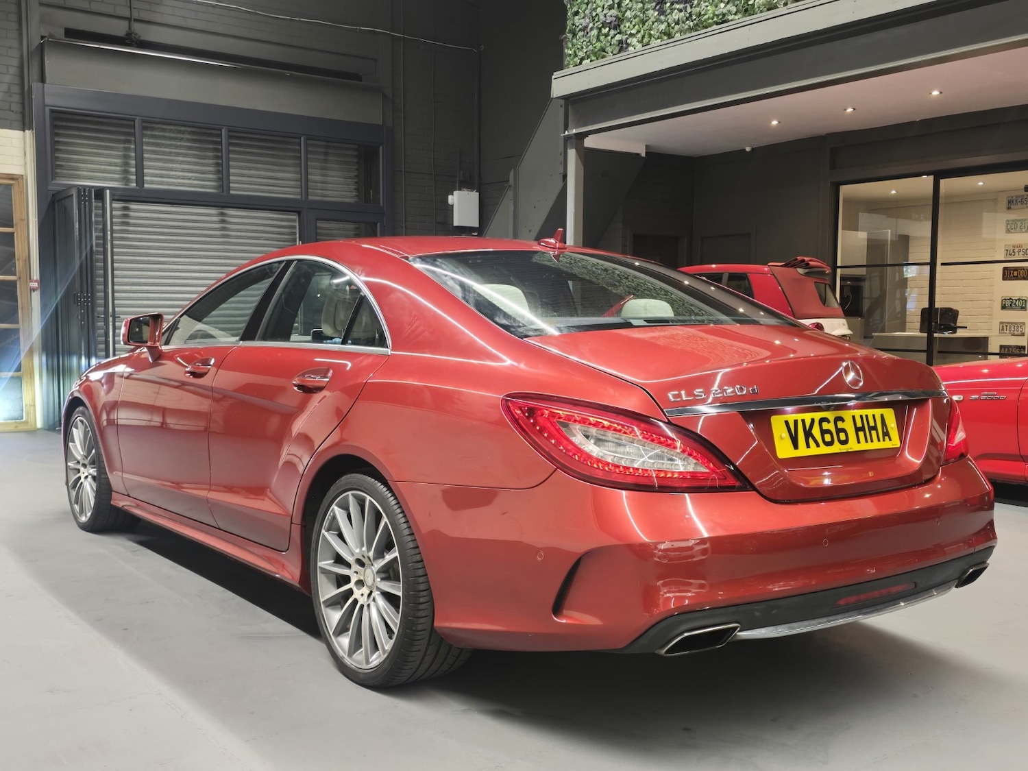 Used Mercedes-Benz CLS 2016 for sale - 76951124: Photo 9