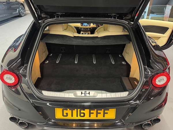 Used Ferrari FF 2016 for sale - 76123630: Photo 38