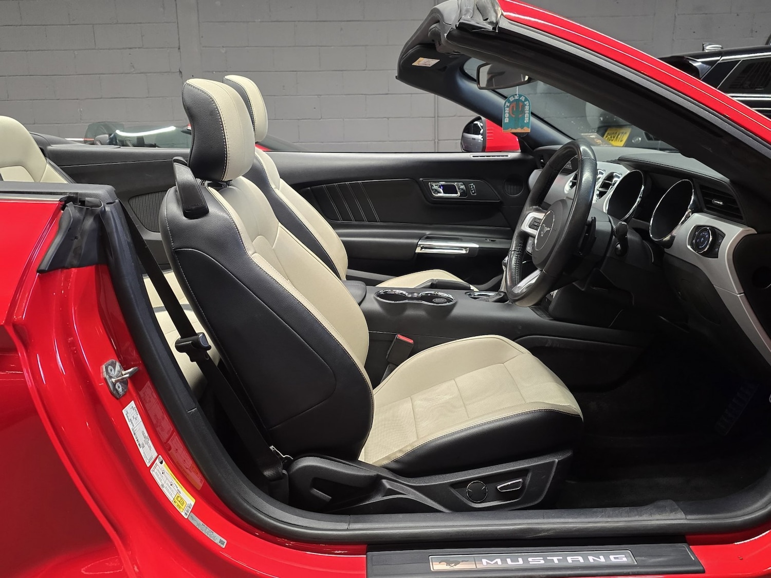 Used Ford Mustang 2016 for sale - 78084409: Photo 19