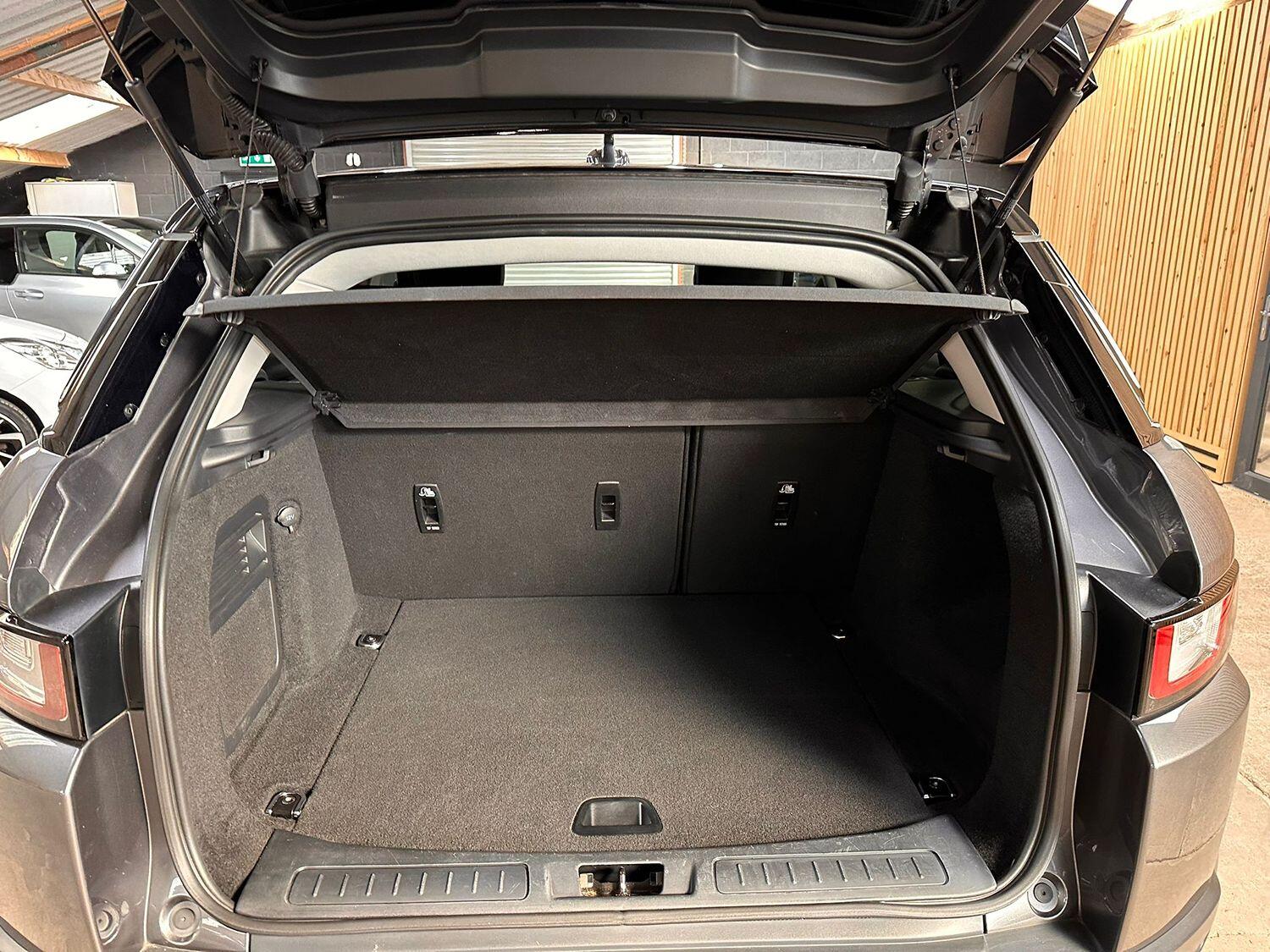 Used Land Rover Range Rover Evoque 2016 for sale - 77541687: Photo 17