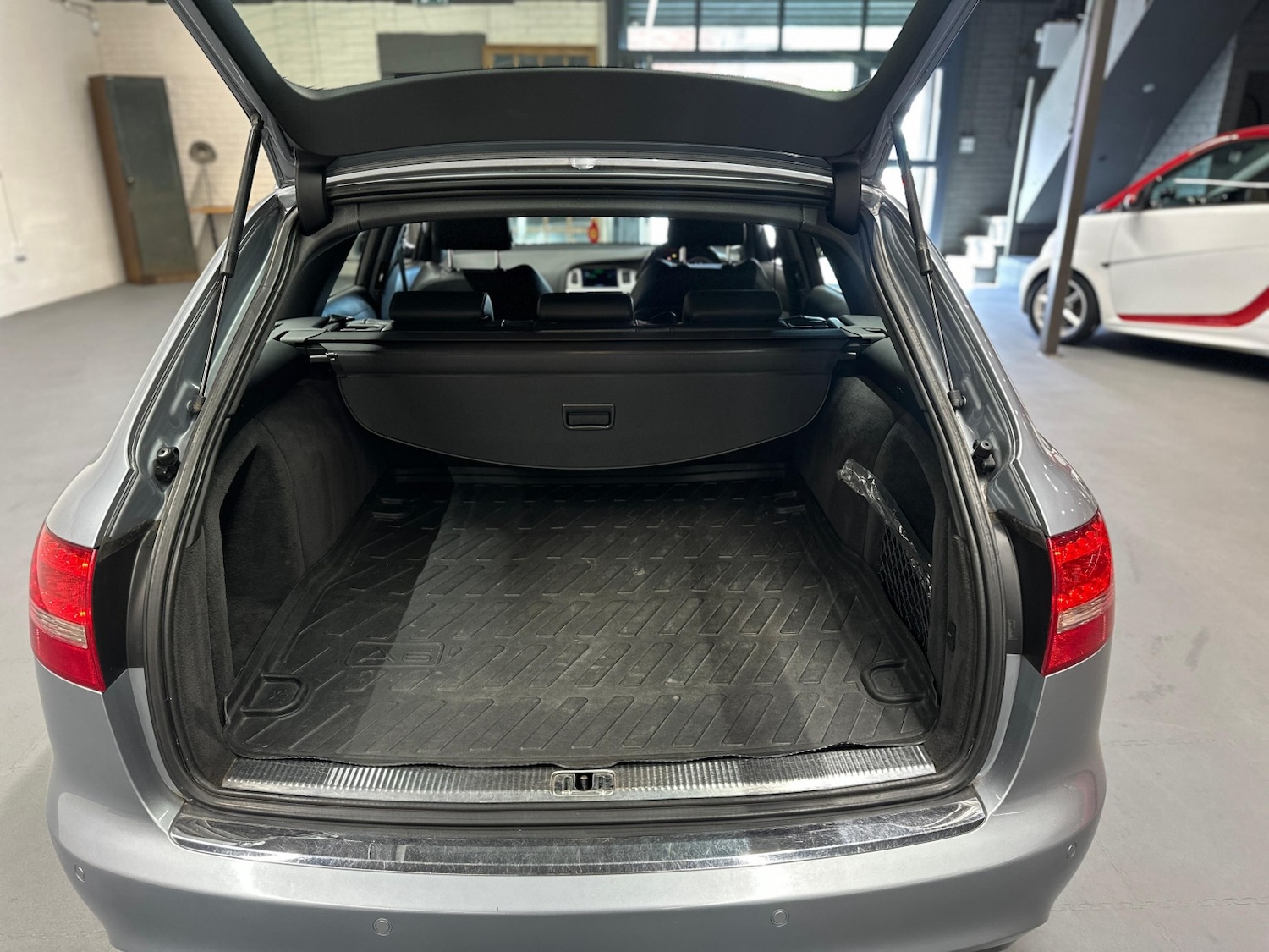 Used Audi A6 2010 for sale - 76149245: Photo 16