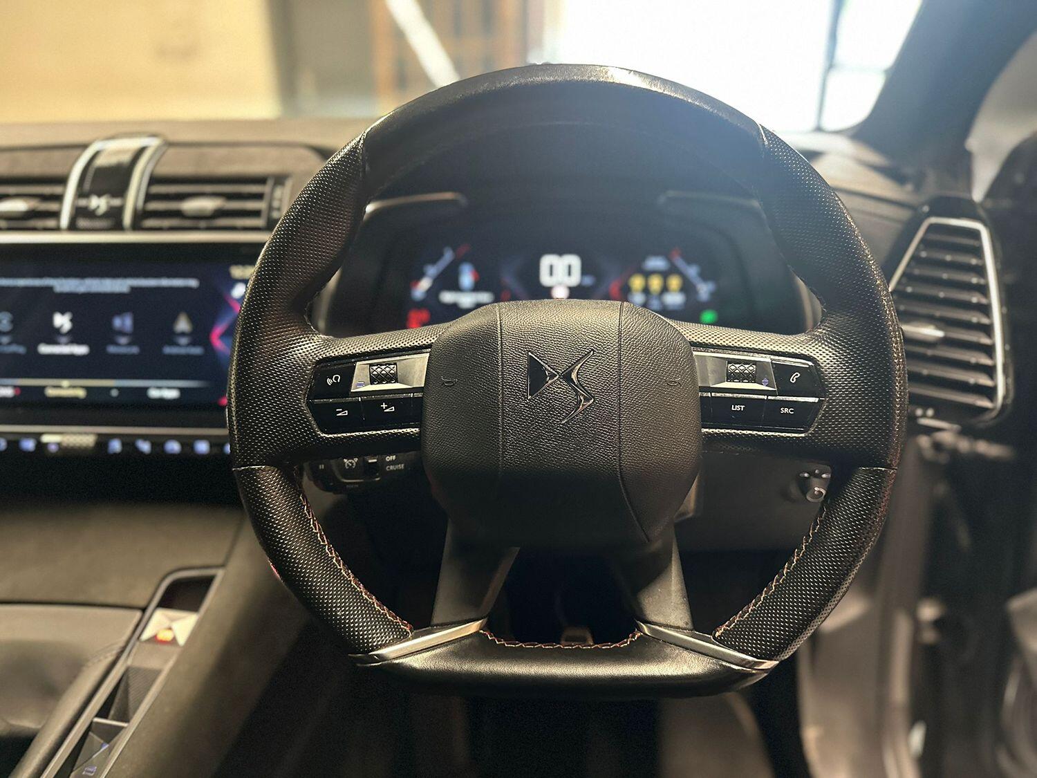 Used DS Automobiles DS 7 Crossback 2019 for sale - 76123626: Photo 31