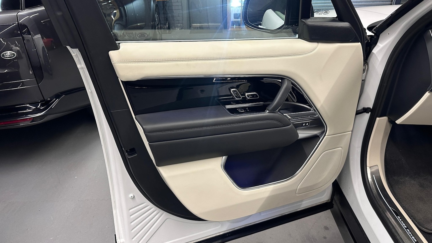 Used Land Rover Range Rover 2022 for sale - 78143757: Photo 18