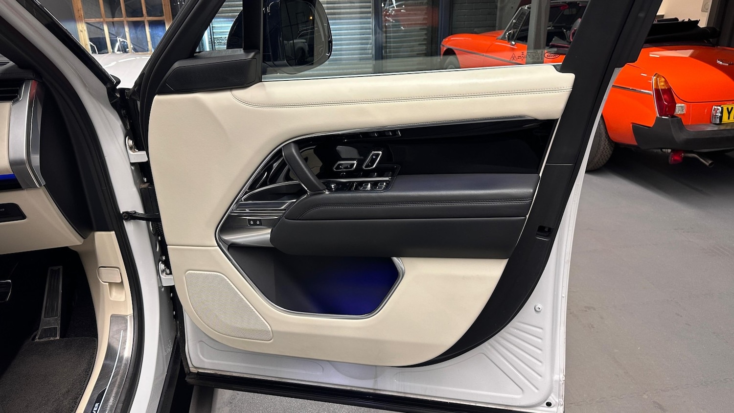 Used Land Rover Range Rover 2022 for sale - 78143757: Photo 6