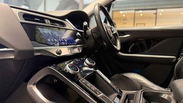 Used Jaguar I-Pace 2019 for sale - 76205641: Photo 2