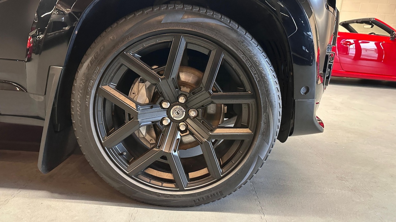 Used Land Rover Defender 110 2023 for sale - 76784989: Photo 11