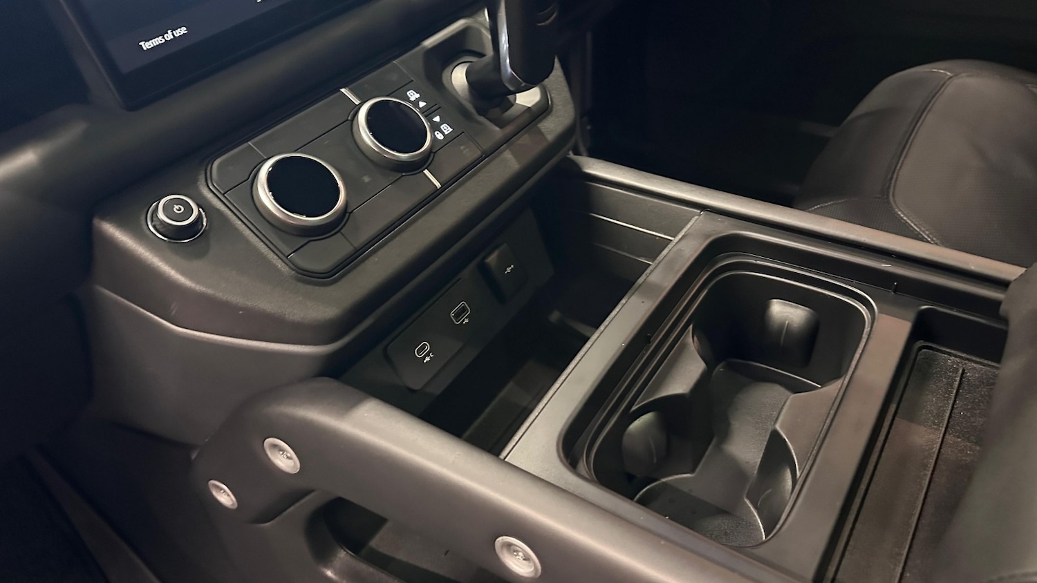 Used Land Rover Defender 110 2023 for sale - 76784989: Photo 20