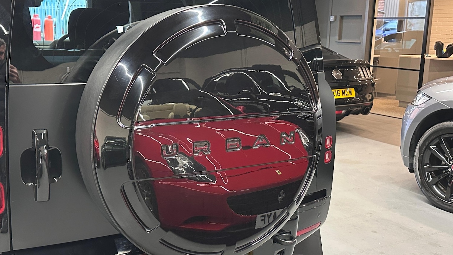 Used Land Rover Defender 110 2023 for sale - 76784989: Photo 7