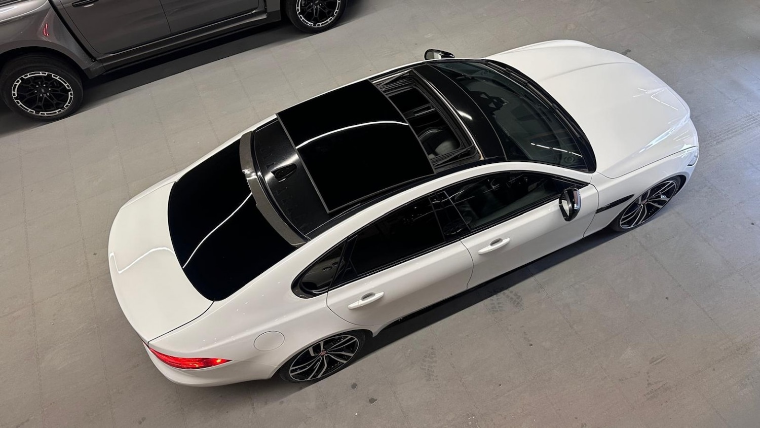 Used Jaguar XF 2016 for sale - 77438440: Photo 10