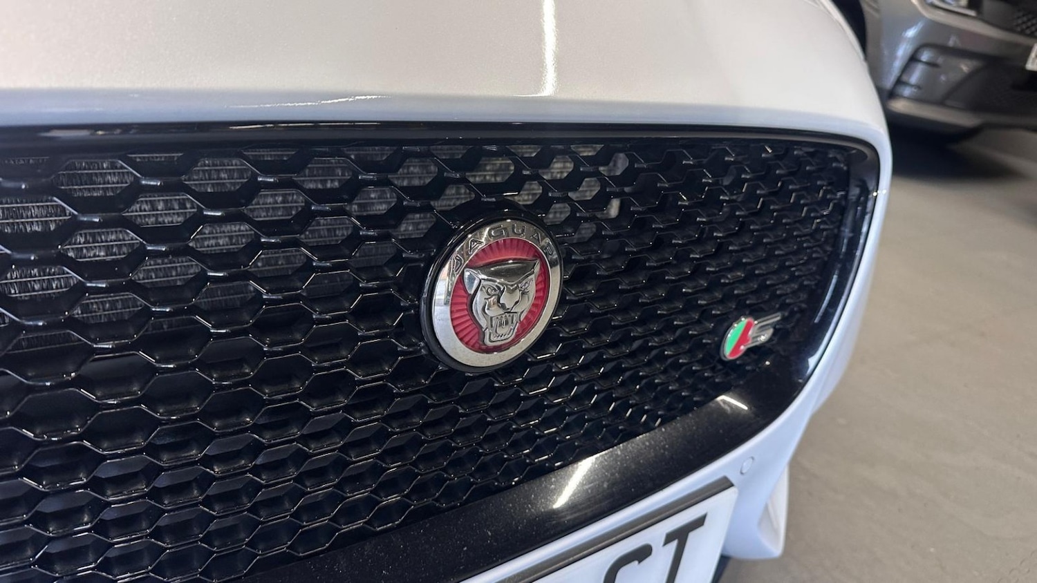 Used Jaguar XF 2016 for sale - 77438440: Photo 11