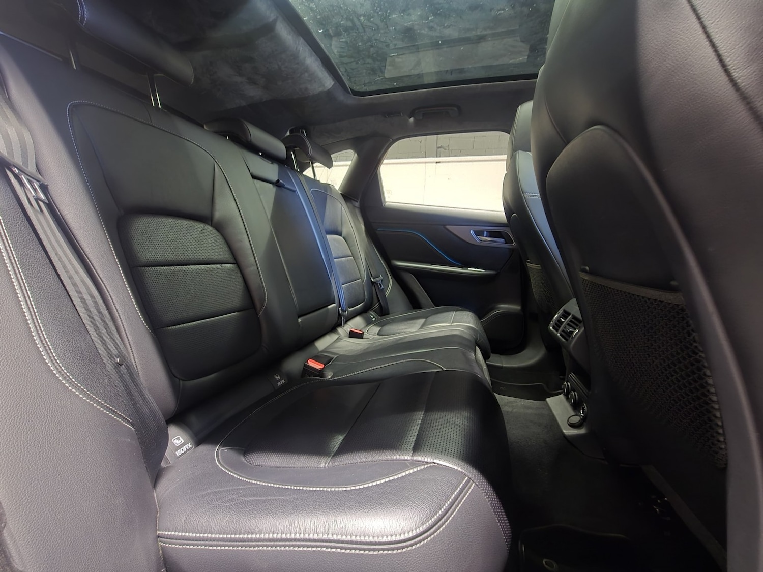 Used Jaguar F-Pace 2019 for sale - 76611397: Photo 18