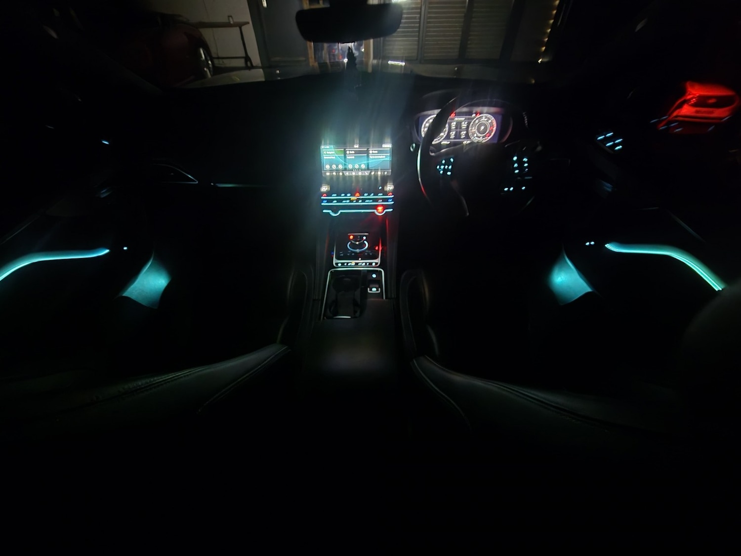 Used Jaguar F-Pace 2019 for sale - 76611397: Photo 24