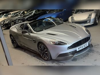 Used Aston Martin Vanquish 2015 for sale - 79644353: Photo