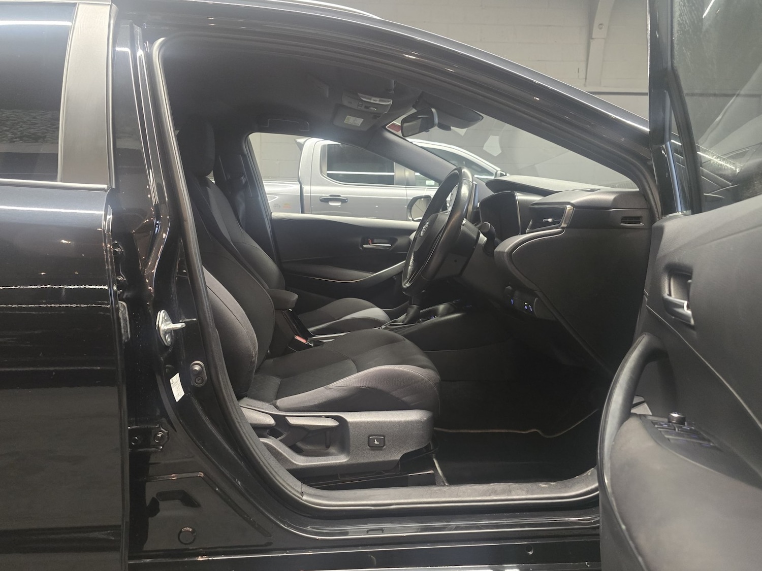 Used Toyota Corolla 2019 for sale - 77342698: Photo 12