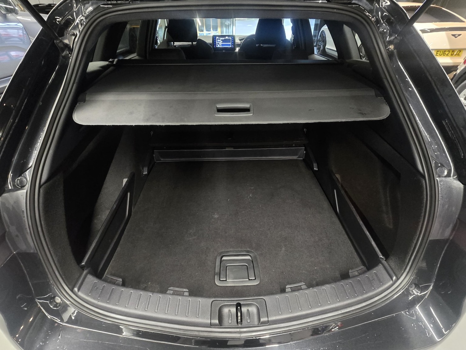 Used Toyota Corolla 2019 for sale - 77342698: Photo 18