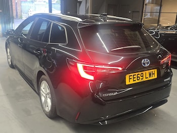 Used Toyota Corolla 2019 for sale - 77342698: Photo