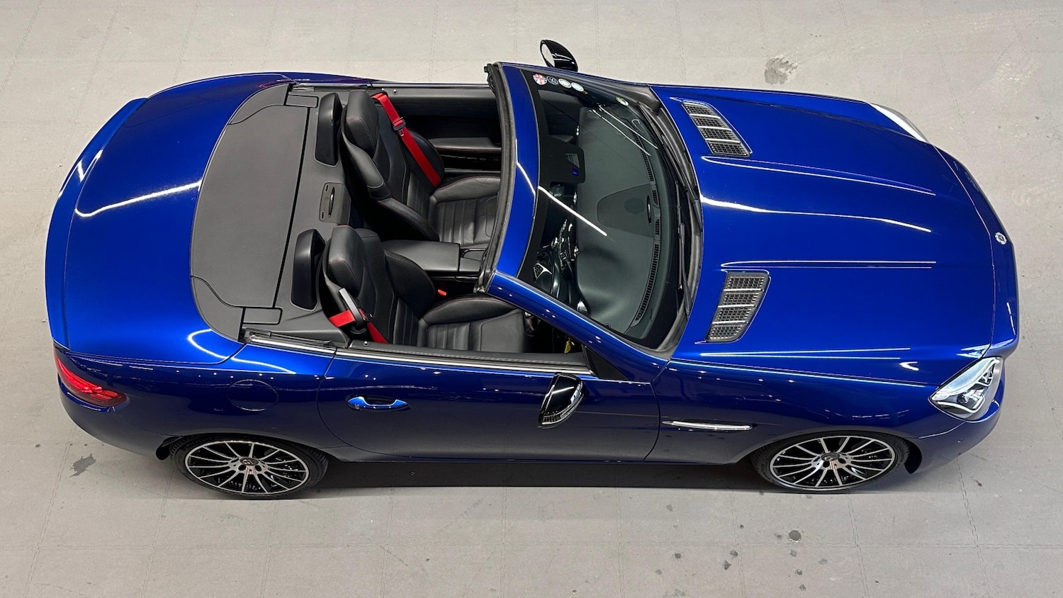 Used Mercedes-Benz SLC 2016 for sale - 77881106: Photo 4