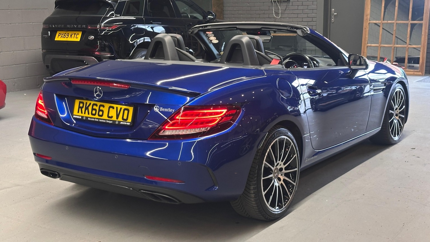 Used Mercedes-Benz SLC 2016 for sale - 77881106: Photo 8