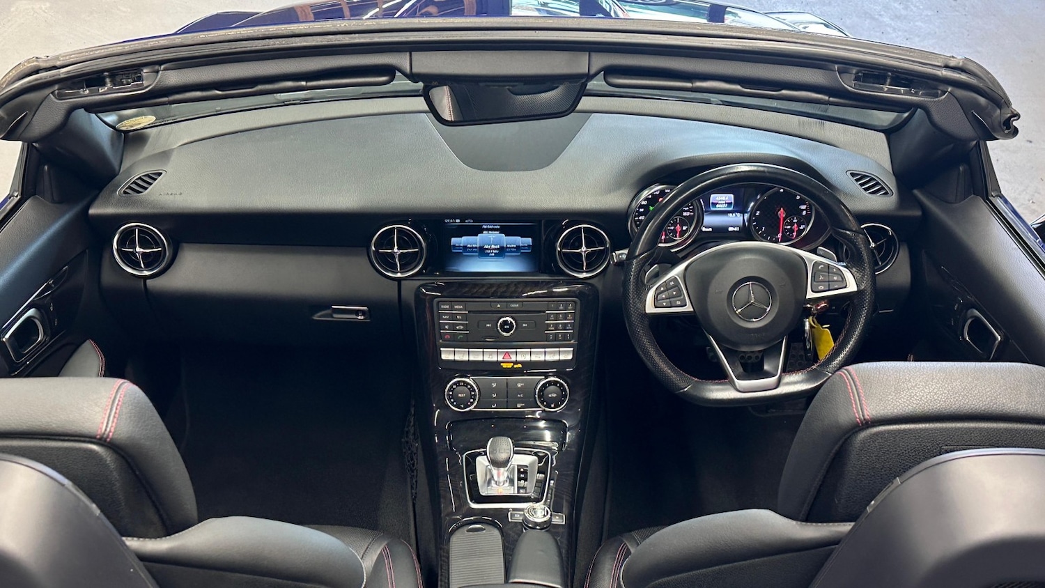 Used Mercedes-Benz SLC 2016 for sale - 77881106: Photo 9