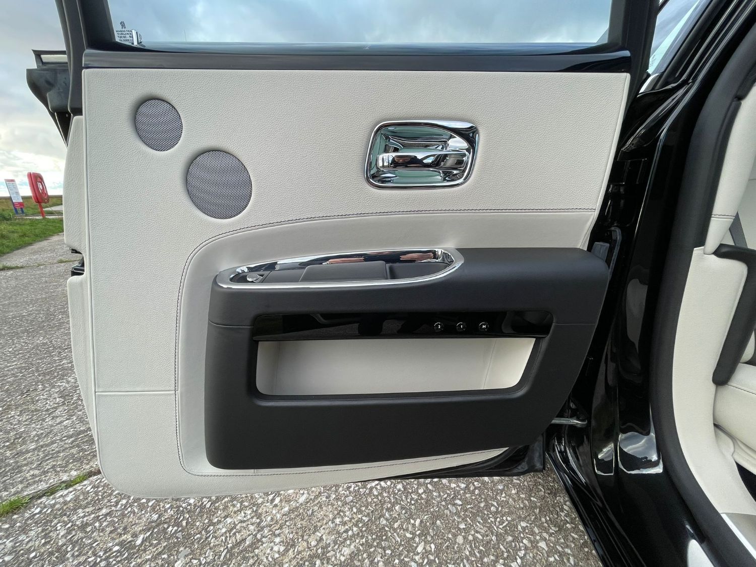 Used Rolls-Royce Ghost 2013 for sale - 76123634: Photo 30