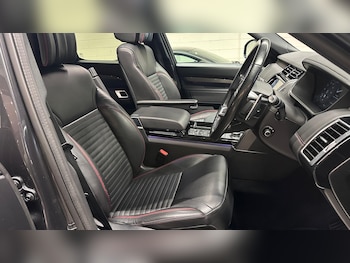 Used Land Rover Discovery 2020 for sale - 76257660: Photo 4